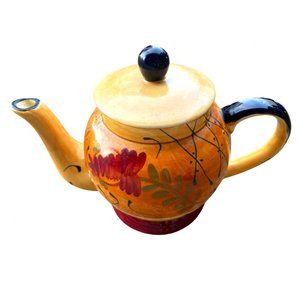 AMBIANCE COLLECTION ROMANCE by NANETTE VACHER TEAPOT AND LID 4 cup RED FLORAL